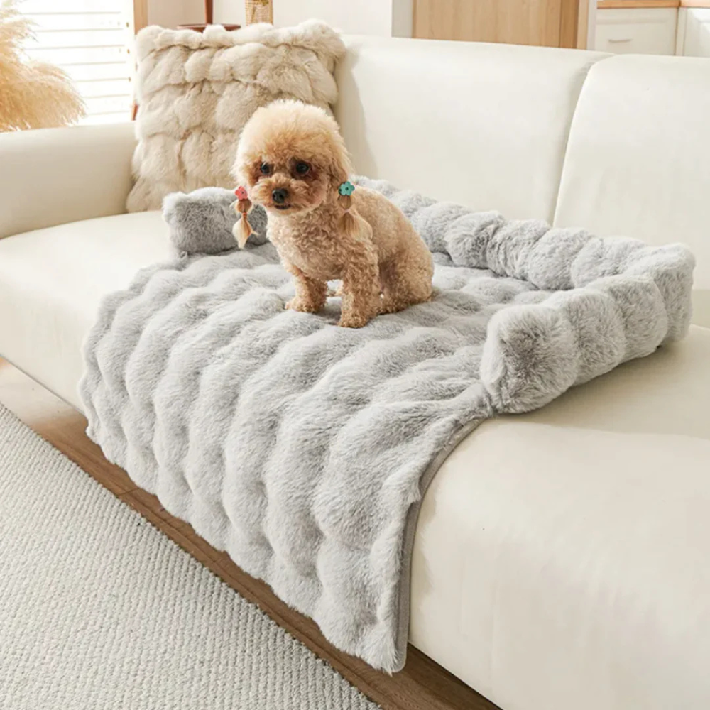 Nordisk Filt™️ – CozyFur soffskydd för hundar