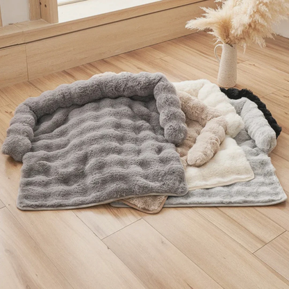 Nordisk Filt™️ – CozyFur soffskydd för hundar