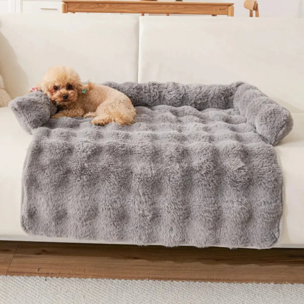 Nordisk Filt™️ – CozyFur soffskydd för hundar