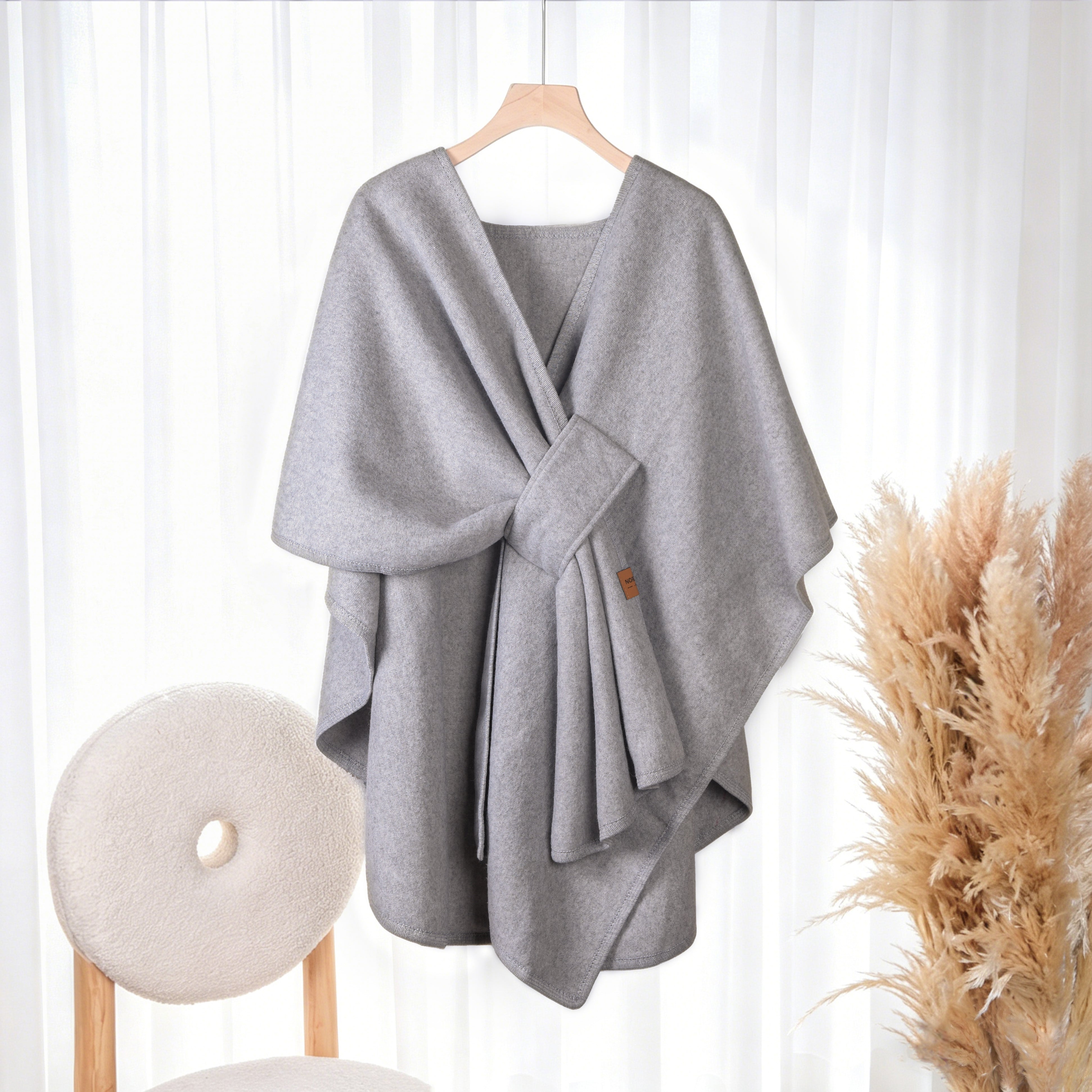 Nordisk Filt™️ – Aurora Poncho (Köp 1 - Få 2)