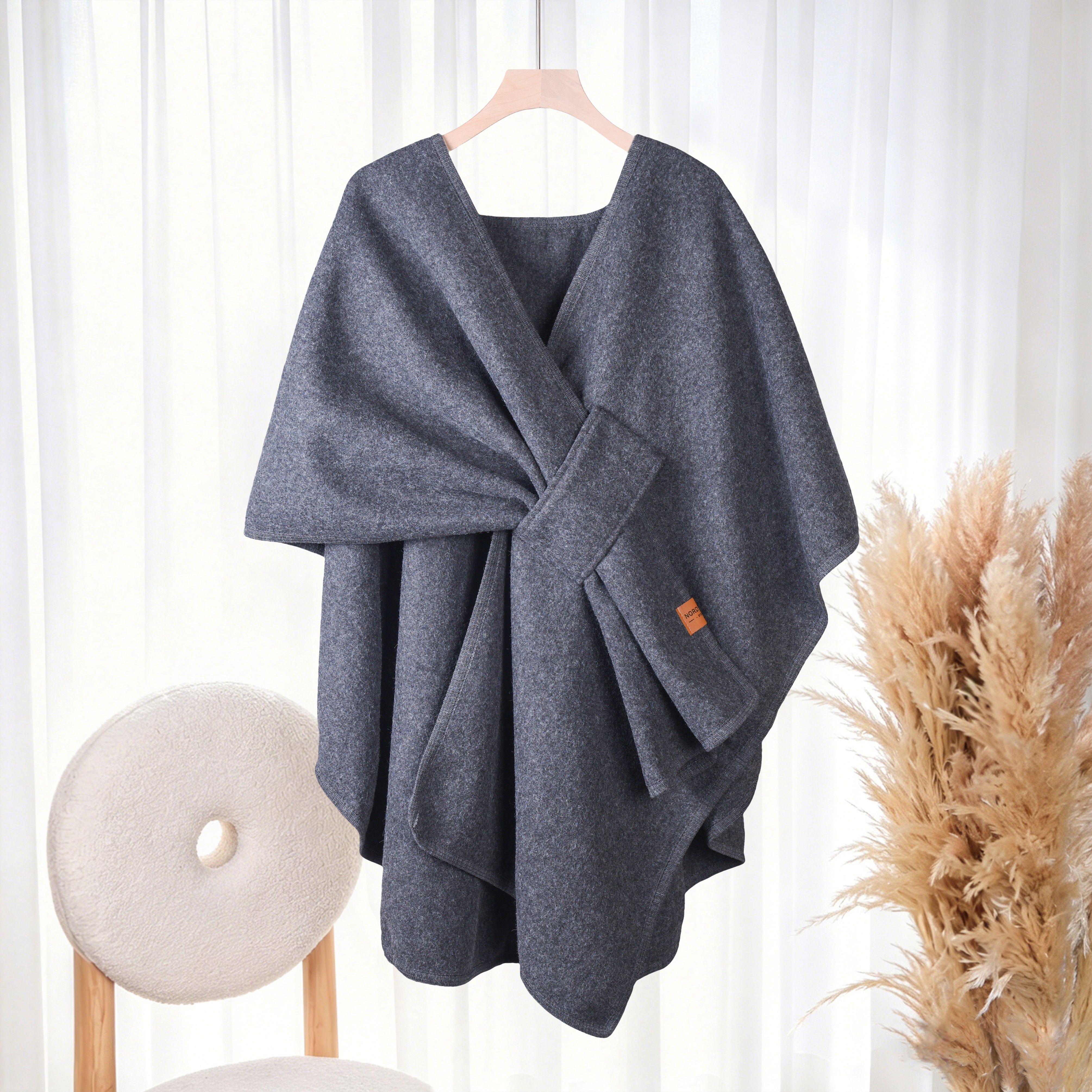 Nordisk Filt™️ – Aurora Poncho (Köp 1 - Få 2)