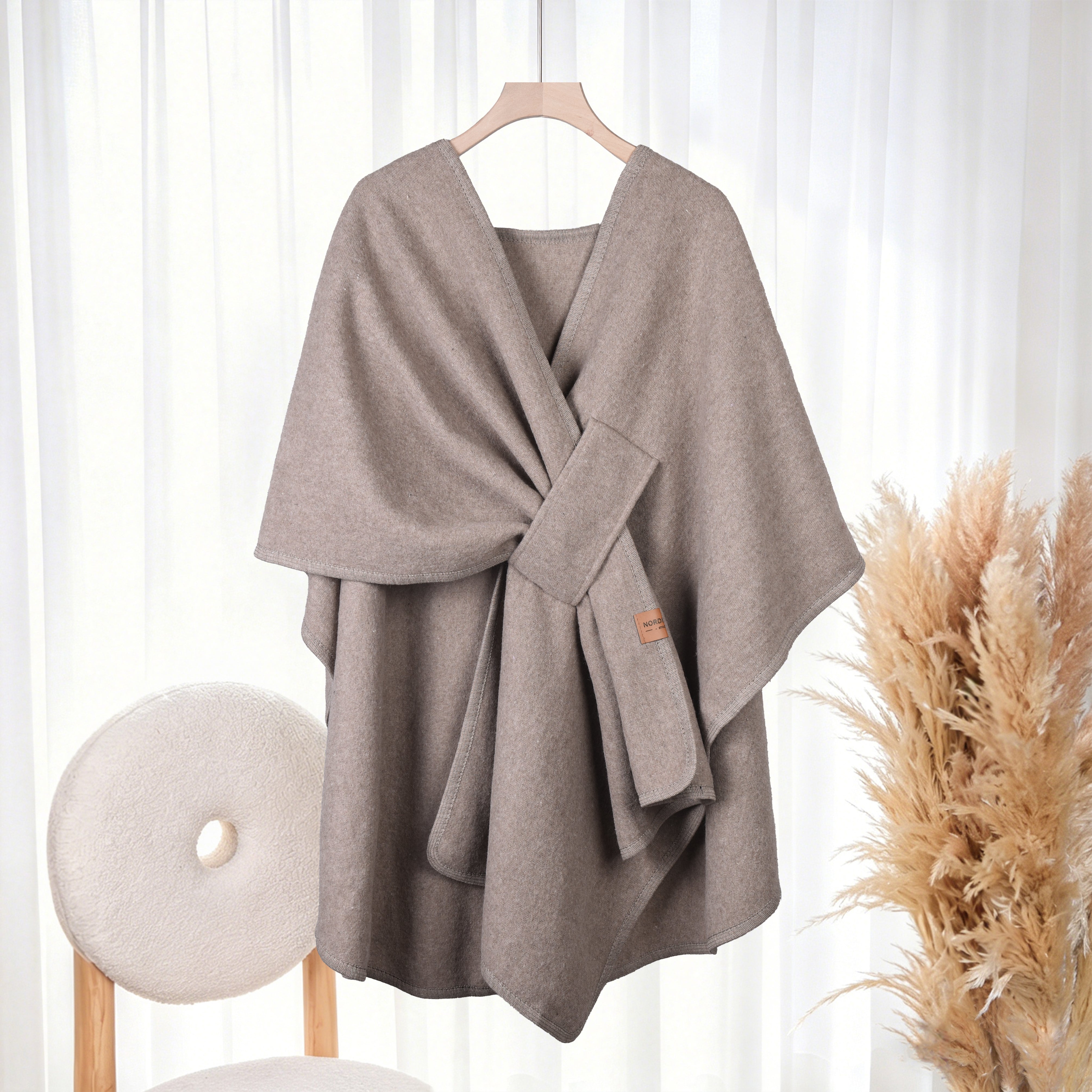 Nordisk Filt™️ – Aurora Poncho (Köp 1 - Få 2)